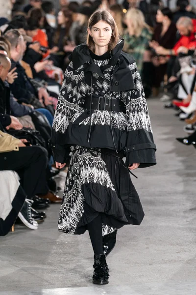 Look 9